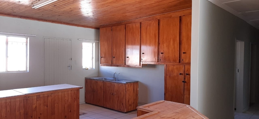 4 Bedroom Property for Sale in Odendaalsrus Free State